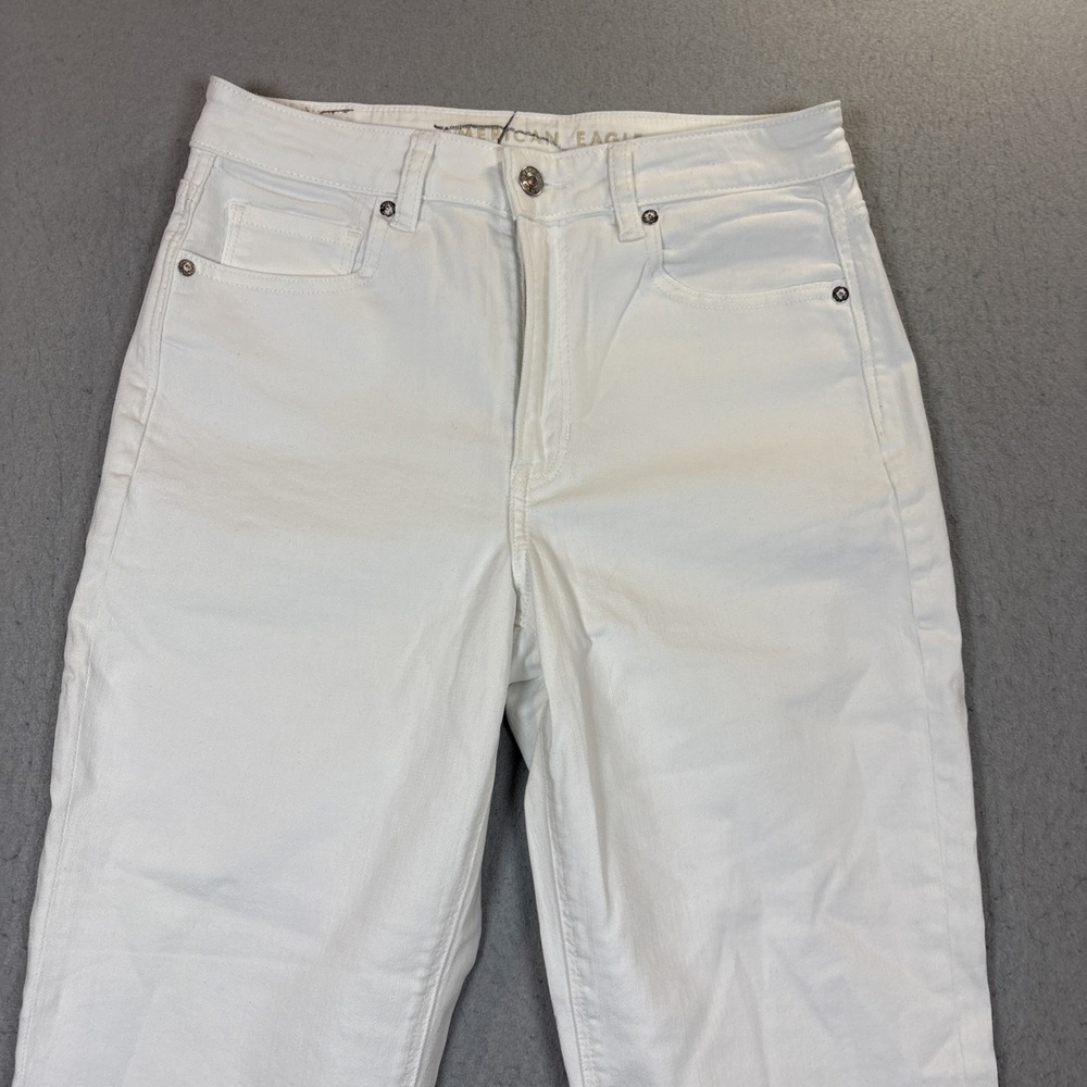 American Eagle Women Size 6 Mom Jean Stretch Regular High Rise White EUC - Picture 2 of 11